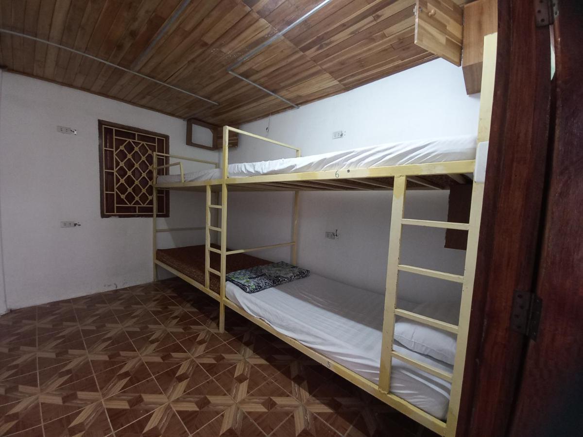 Watthat Backpacker Hostel Luang Prabang Dış mekan fotoğraf